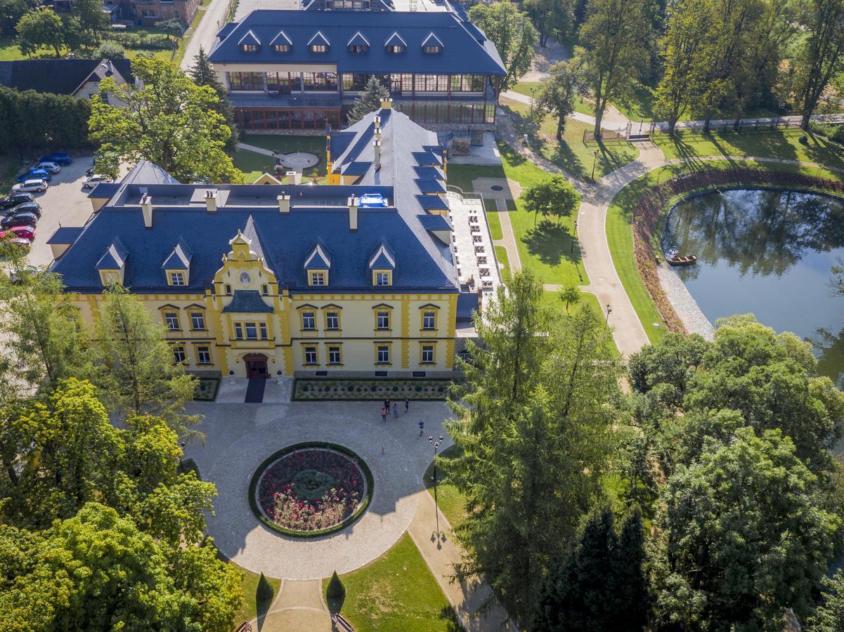 Resort Sobotín Eksteriør bilde